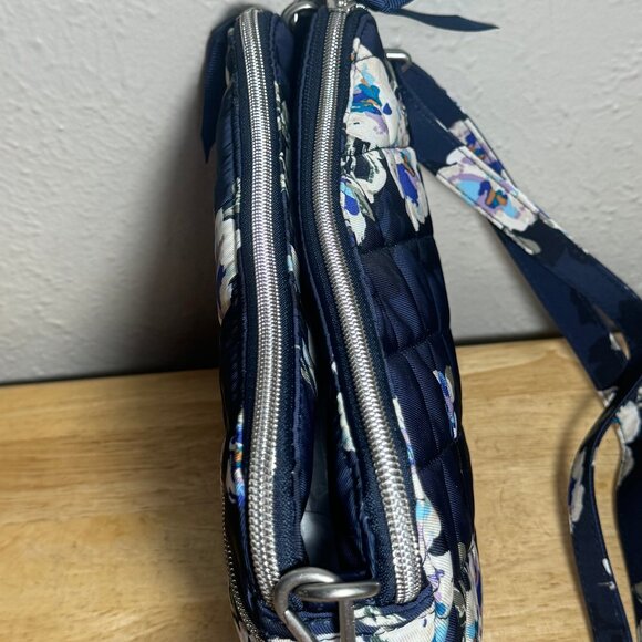 Vera Bradley Triple Compartment Crossbody Perf. Twill Blooms & Branches Navy NWT - Picture 10 of 10